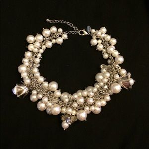 White House Black Market Necklace